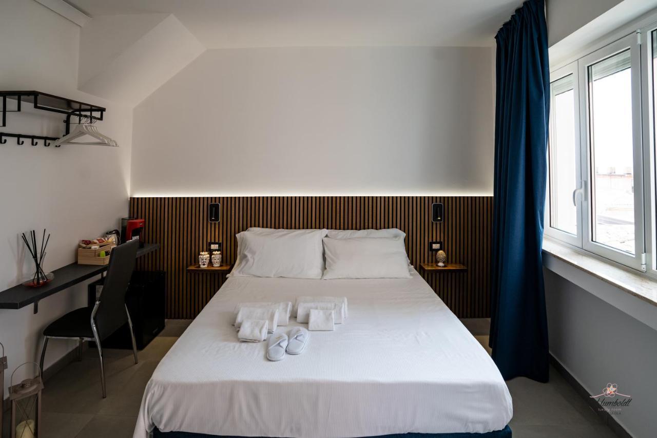 Humboldt Luxury Rooms Taormina Exterior foto